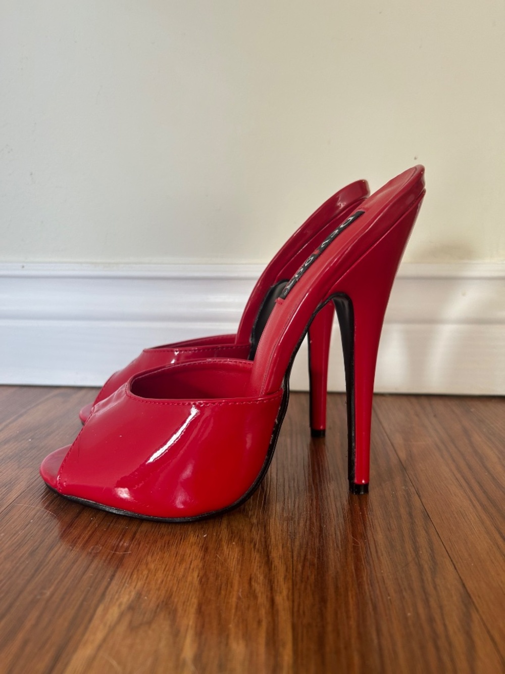Pleaser Heels - Picture 2 of 3